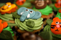 Jungle / safari animals cupcakes
