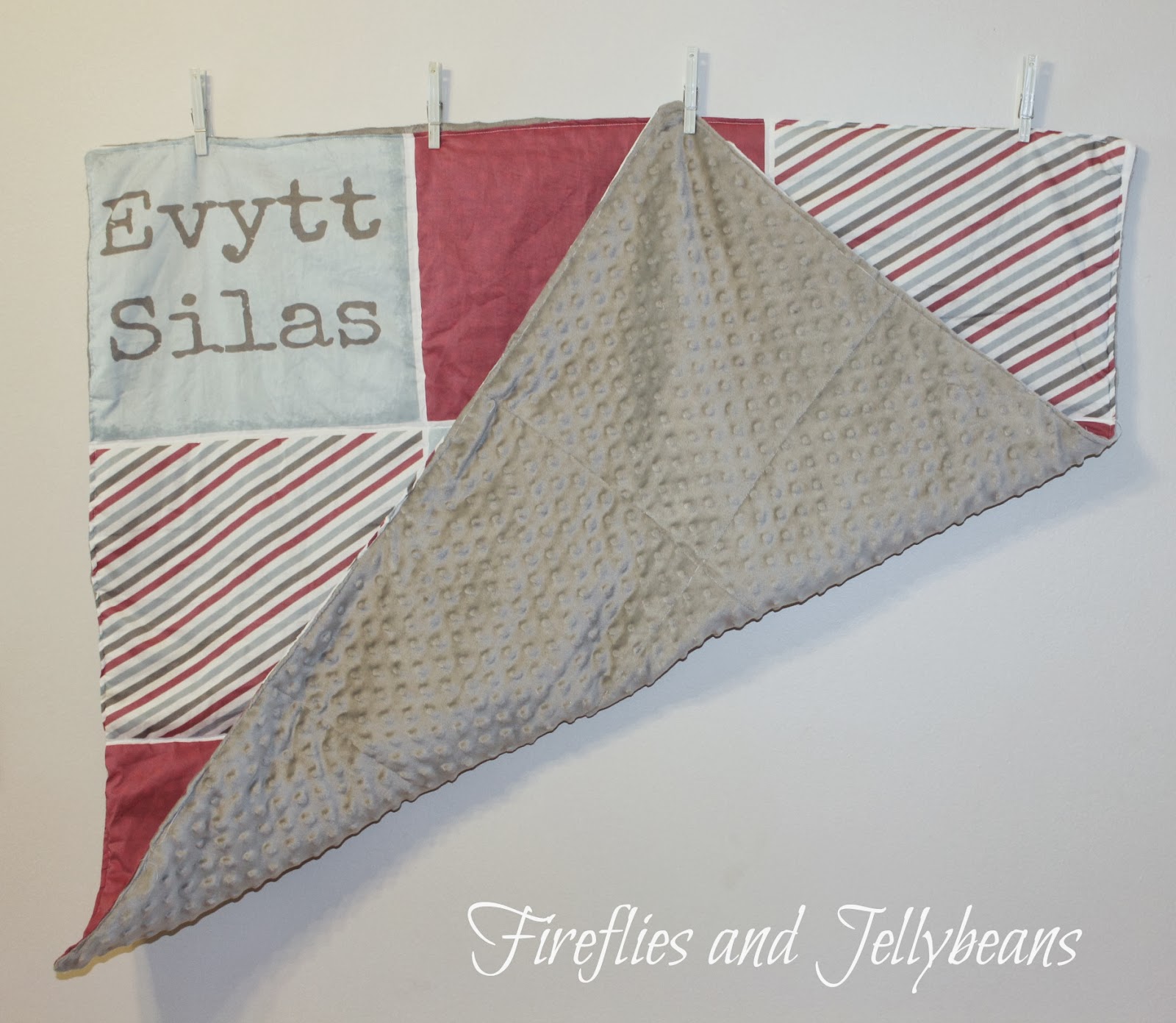 Fireflies and Jellybeans Easy Personalized Baby Blanket Tutorial {Fake