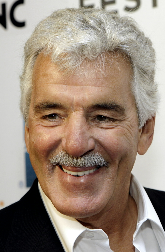 Digit Up:Dennis Farina