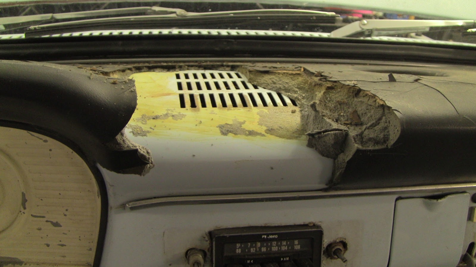 1966 F100 BuildPROJECT DISRUPTIVE Dash pad removal