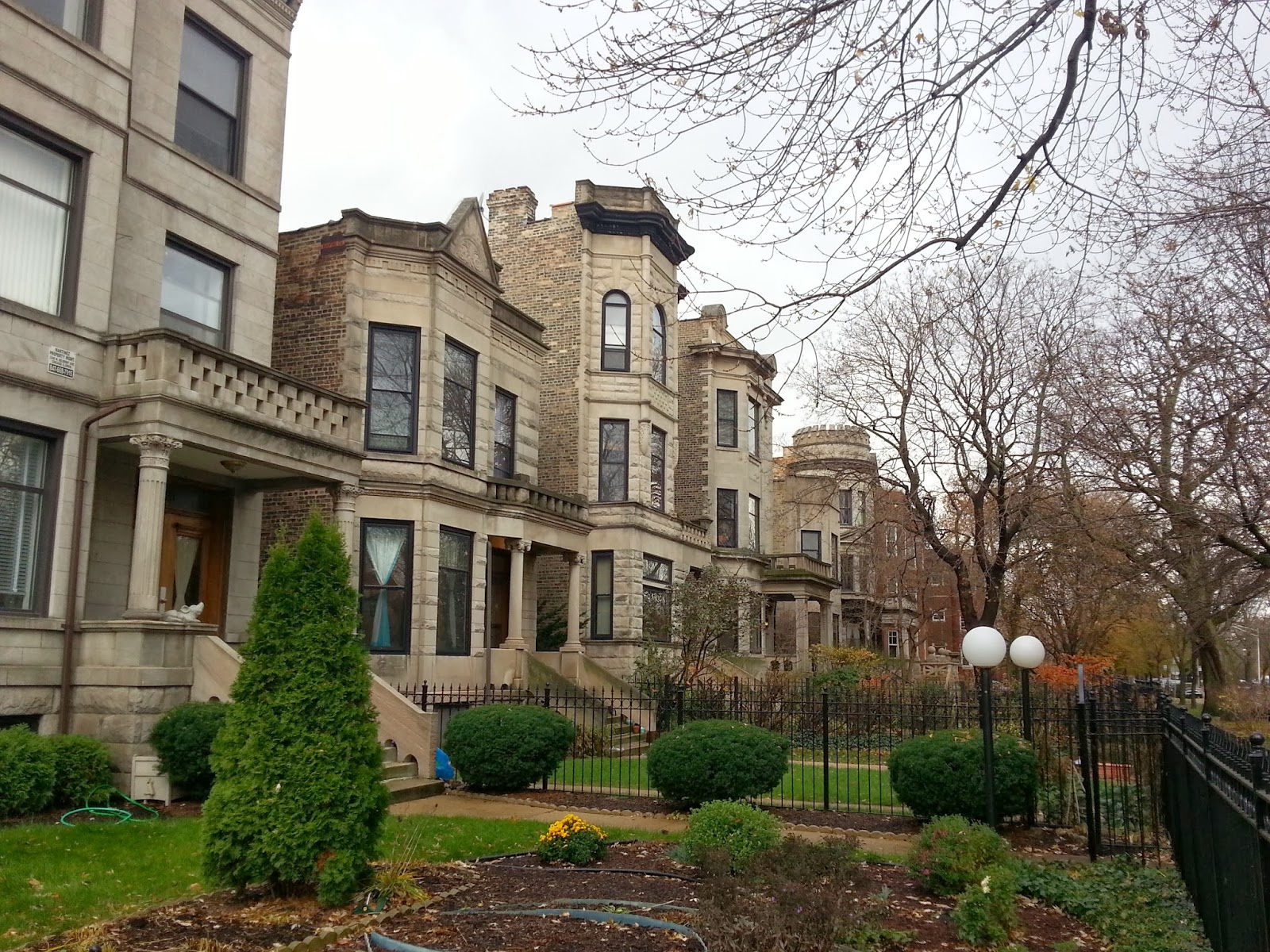 The Chicago Real Estate Local A few photos of Logan Boulevard on a