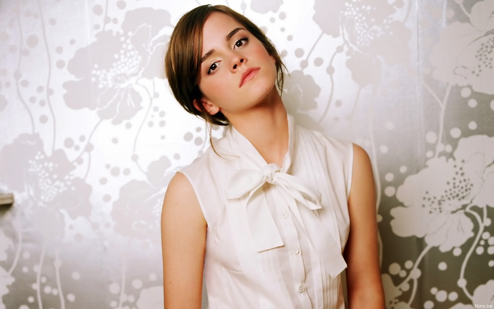 HD Wallpapers: Emma Watson HD wallpapers