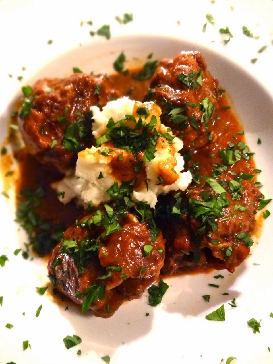 Scrumpdillyicious: Braised Oxtail Stew with Red Wine