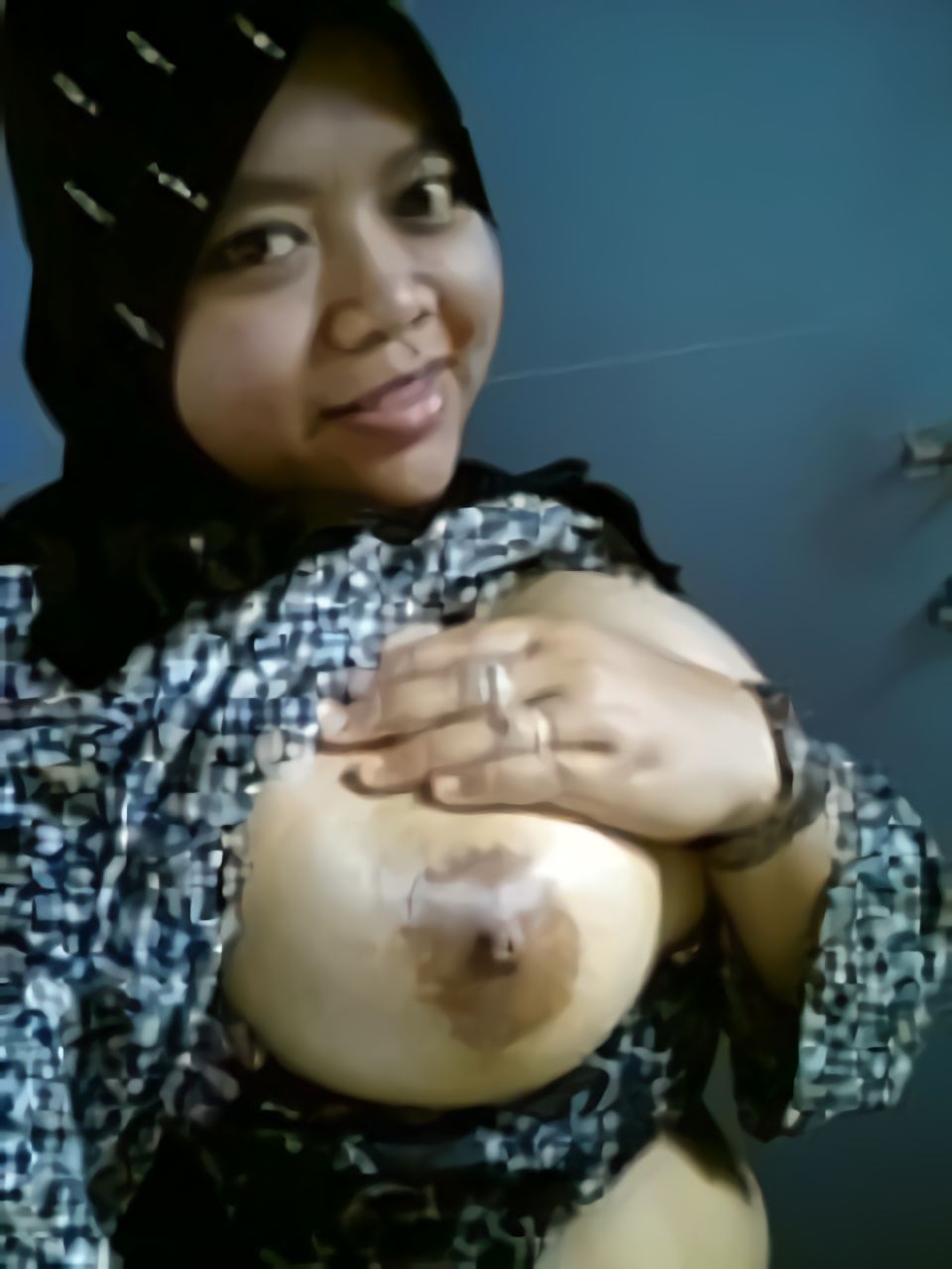 Malay gril naket picture
