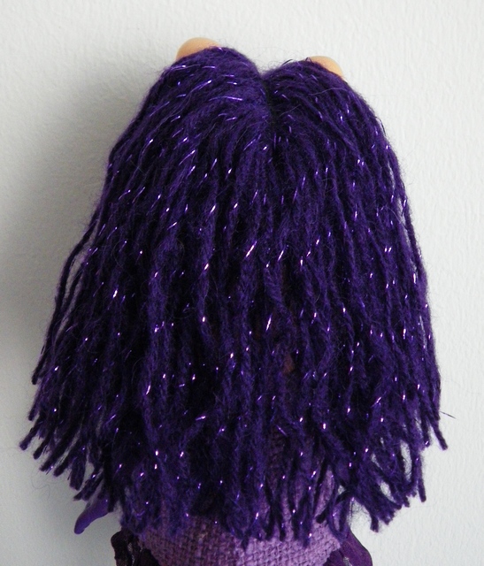 Tarja's Crafts Easy wig for Miss Piggy