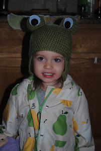 Froggy hat with Googly eyes