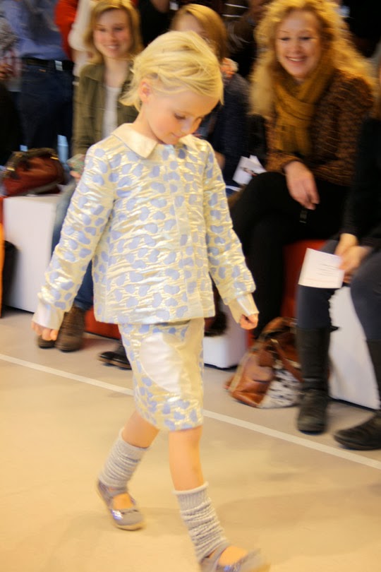What a cute Fashion Show at The Little Gallery in Düsseldorf!