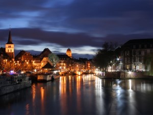 Google Drive ile slayt sunu albümü oluştur Blogger başlığına Google Drive ile slayt sunu albümü düzenle