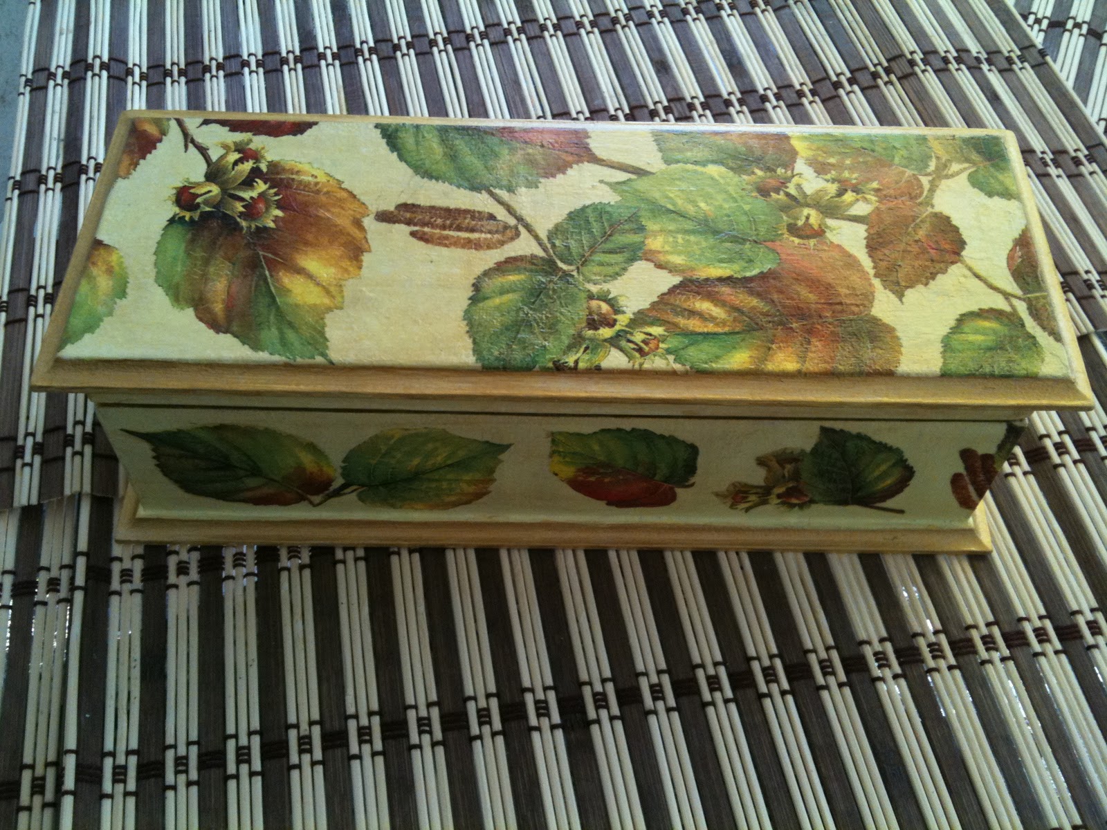 Manos Artísticas Decoupage en madera