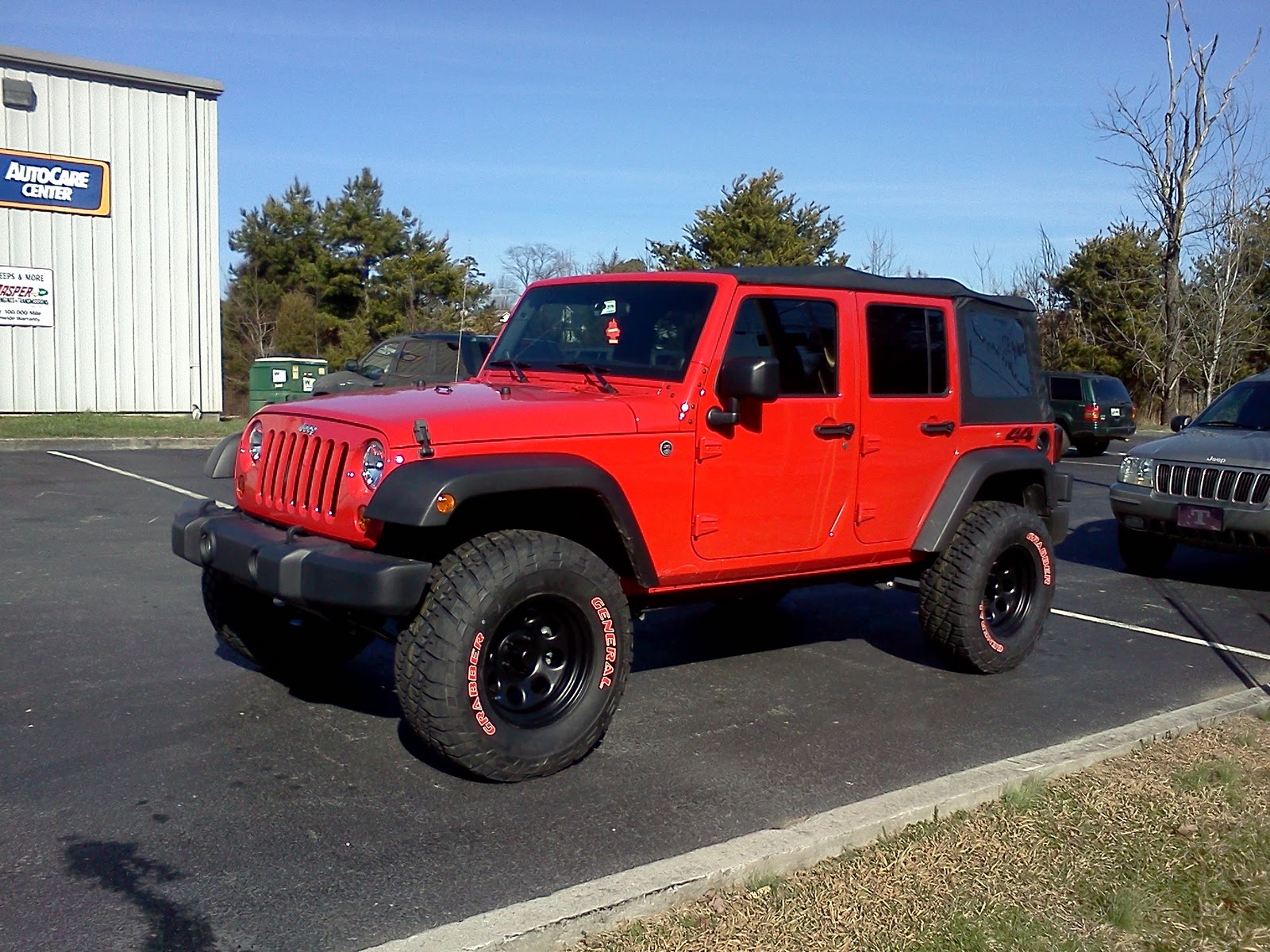 Just Jeeps & More JK LIFTED W/ 35" TIRES