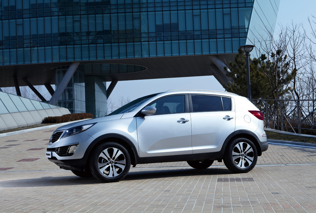 motor gasolina 1,6 o 2,0 2013%2Bkia%2Bsportage%2B(3)