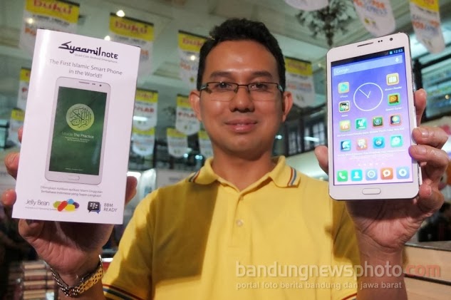 ANDA BERMINAT? HARGANYA Rp.3.275.000,- (Garansi 1 tahun) Hubungi kami: di 085721109590 atau BBM: 331E15DB Spesifikasi dan Harga Smartphone Syaamil Note