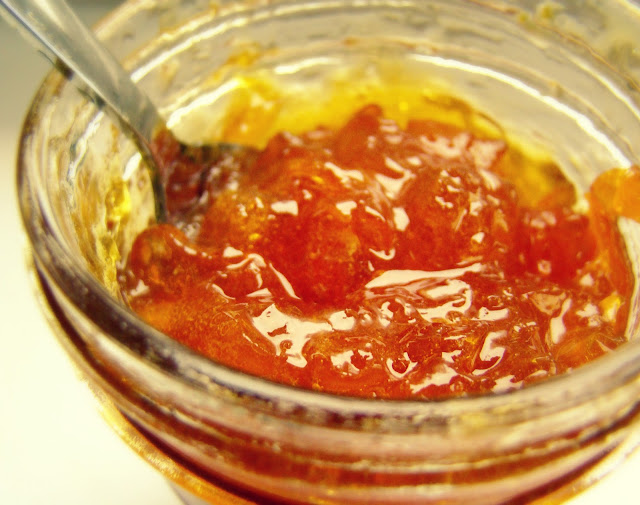 Calamondin & white rum marmalade