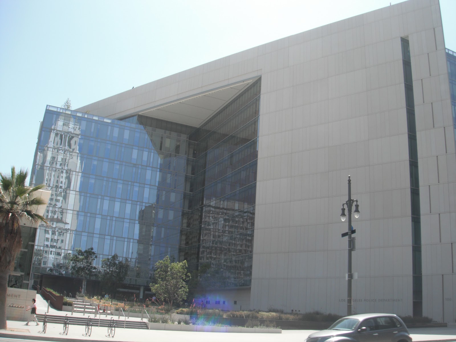 Things To Do In Los Angeles Iconic LA LA Police Department Headquarters