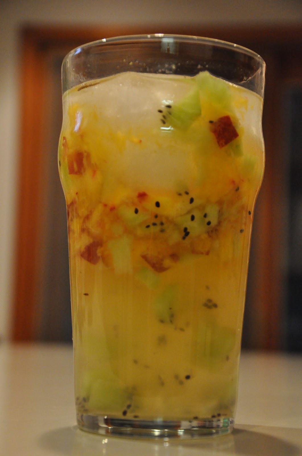 365 Days of DIY Kiwi Nectarine Cocktail