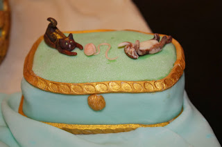 Porcelain Boxes Cake