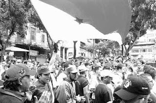Time Warp Movimientos De Liberación Nacional