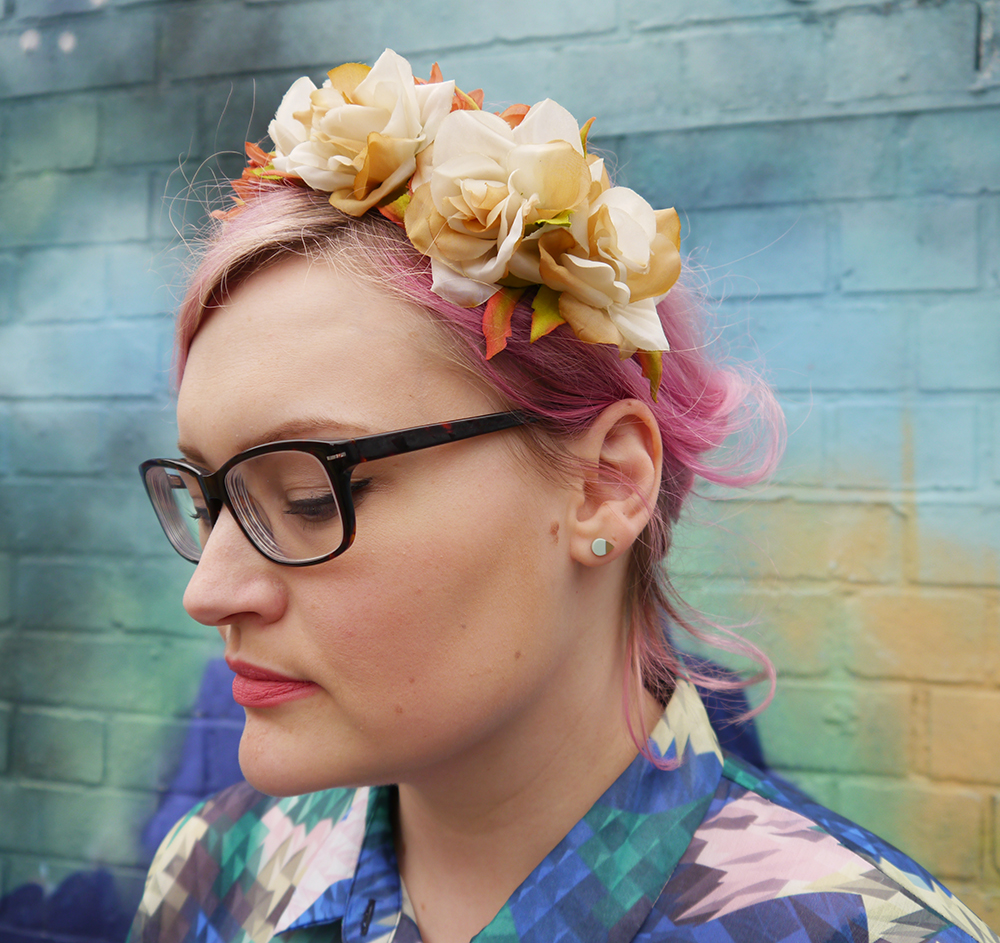 Flower Crown for 2015 graffiti art, fashion, scotstreetstyle, London, Spitalfields Market, Naomi Murrell, pink hair don't care, 2015, graphic print, fashion blogger, Brick Lane, Box Park