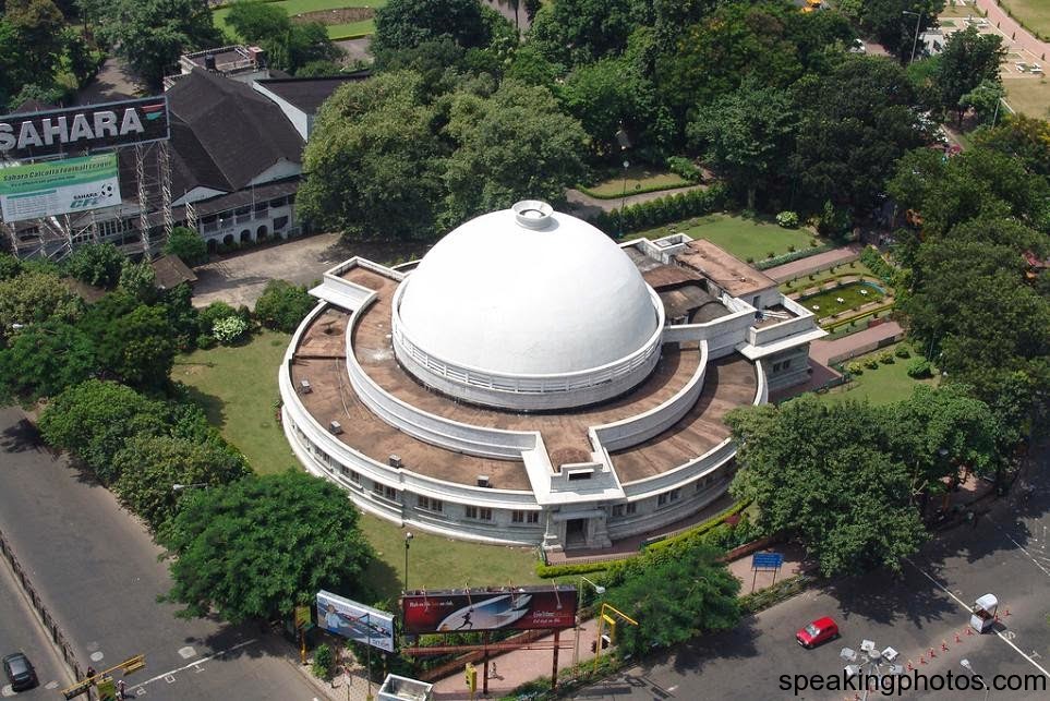 [Image: birla_planetarium_kolkata3.jpg]