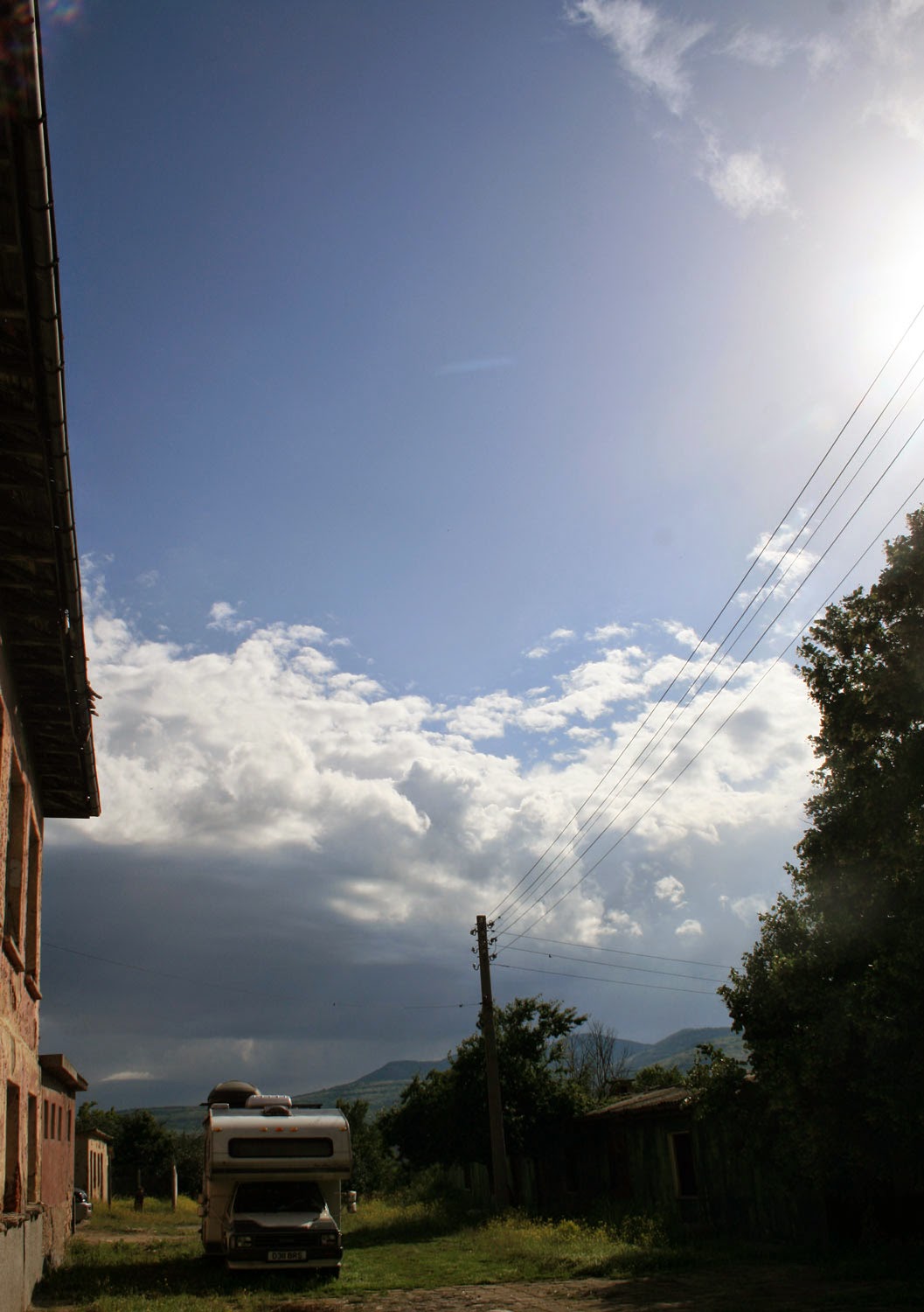 The morning dawned lovely and bright... The morning dawned lovely and bright...