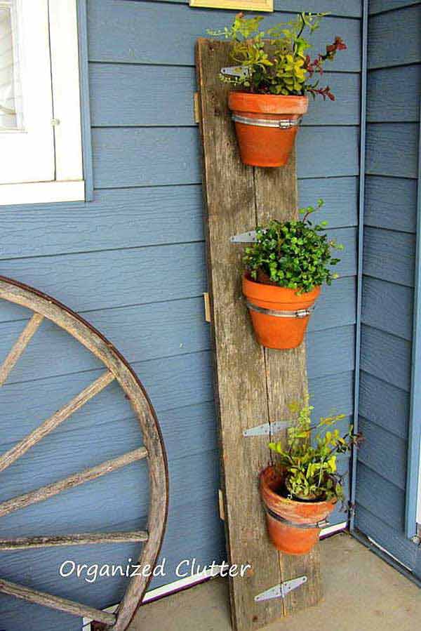 27 DIY Reclaimed Wood Projects for Outdoor Do it yourself ideas and