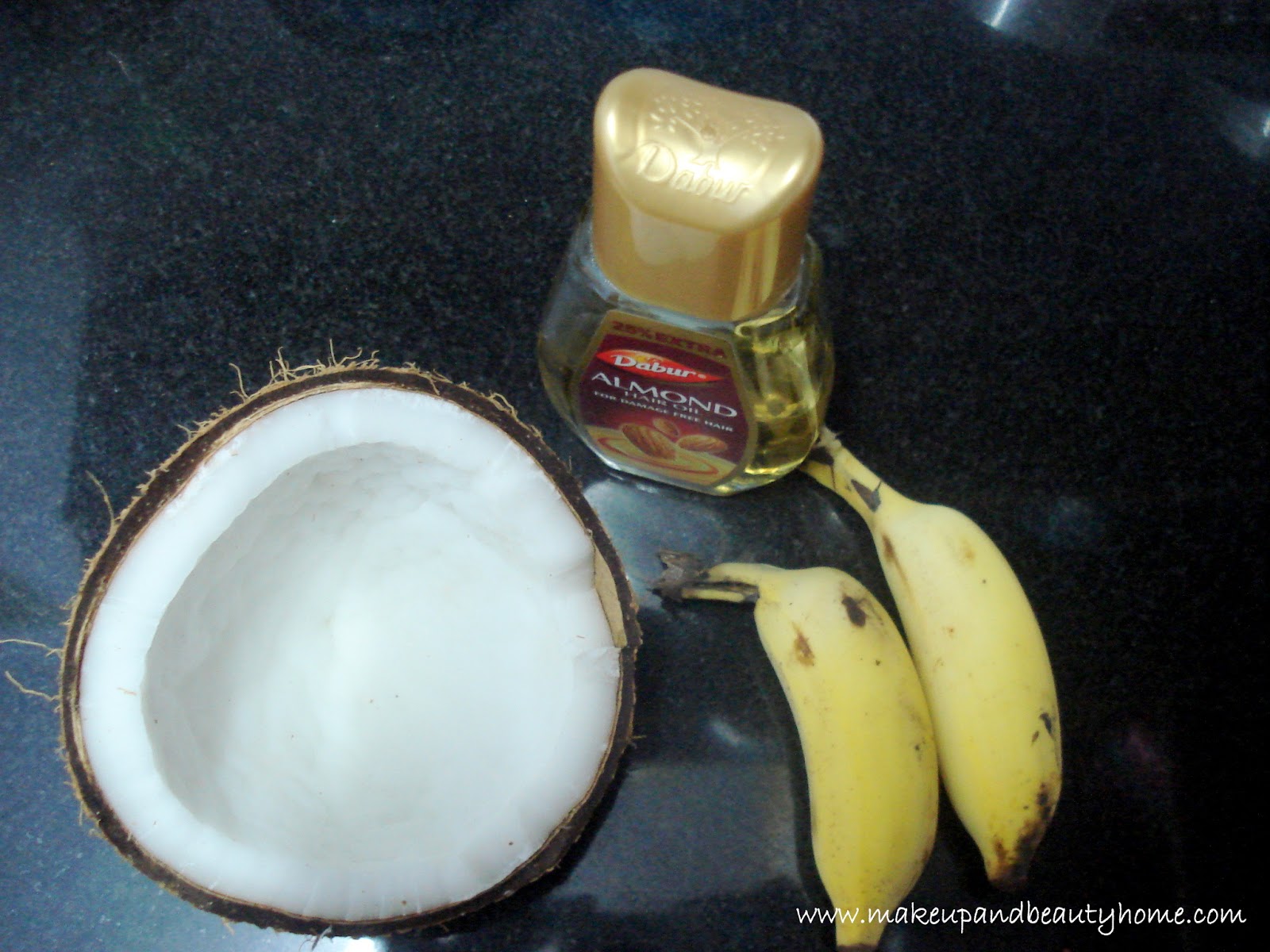 Do It Yourself Nourishing Coconut Banana Hair Pack