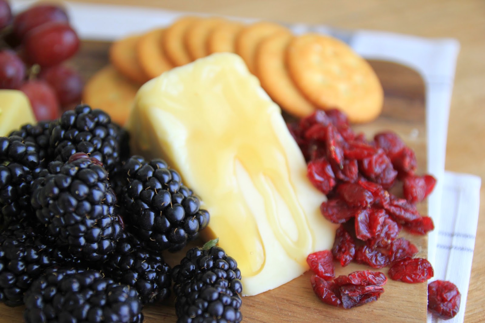 Jenny Steffens Hobick How to Build a Beautiful, Bountiful Cheese Board