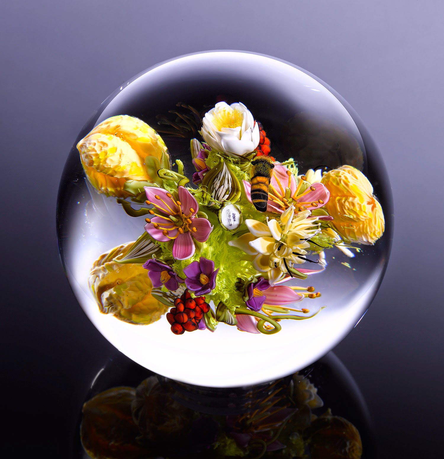 [PHOTOGRAPY] [GLASSWORK] Nature Caught in Glass Paperweights by Paul