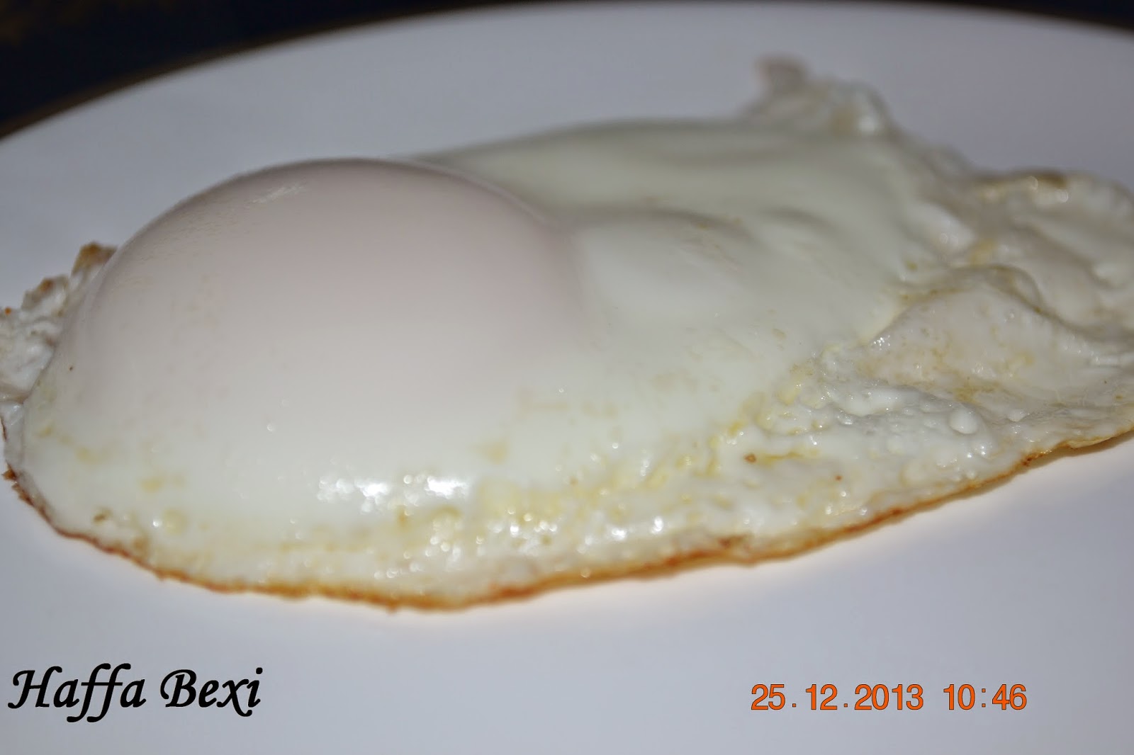 Half Fry Egg without Oil Haffa's kitchen adventures