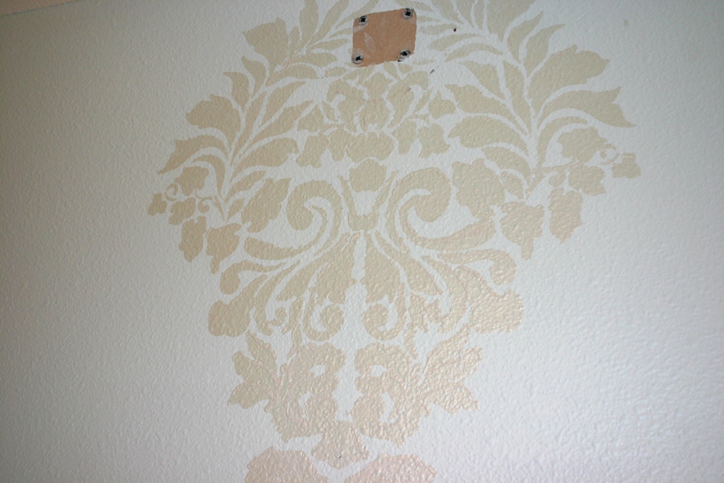 Jenuinely Inspired DIY Stenciled Wallpaper