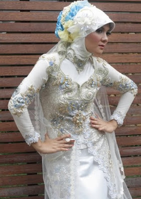 Model Kebaya Modern Terbaru 2013