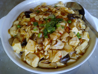 http://2.bp.blogspot.com/-0JmMX-LmyUk/UgCq3PUMSXI/AAAAAAAAKBs/Wc0DQ_JUBAs/s1600/Mapo_Tofu.jpg