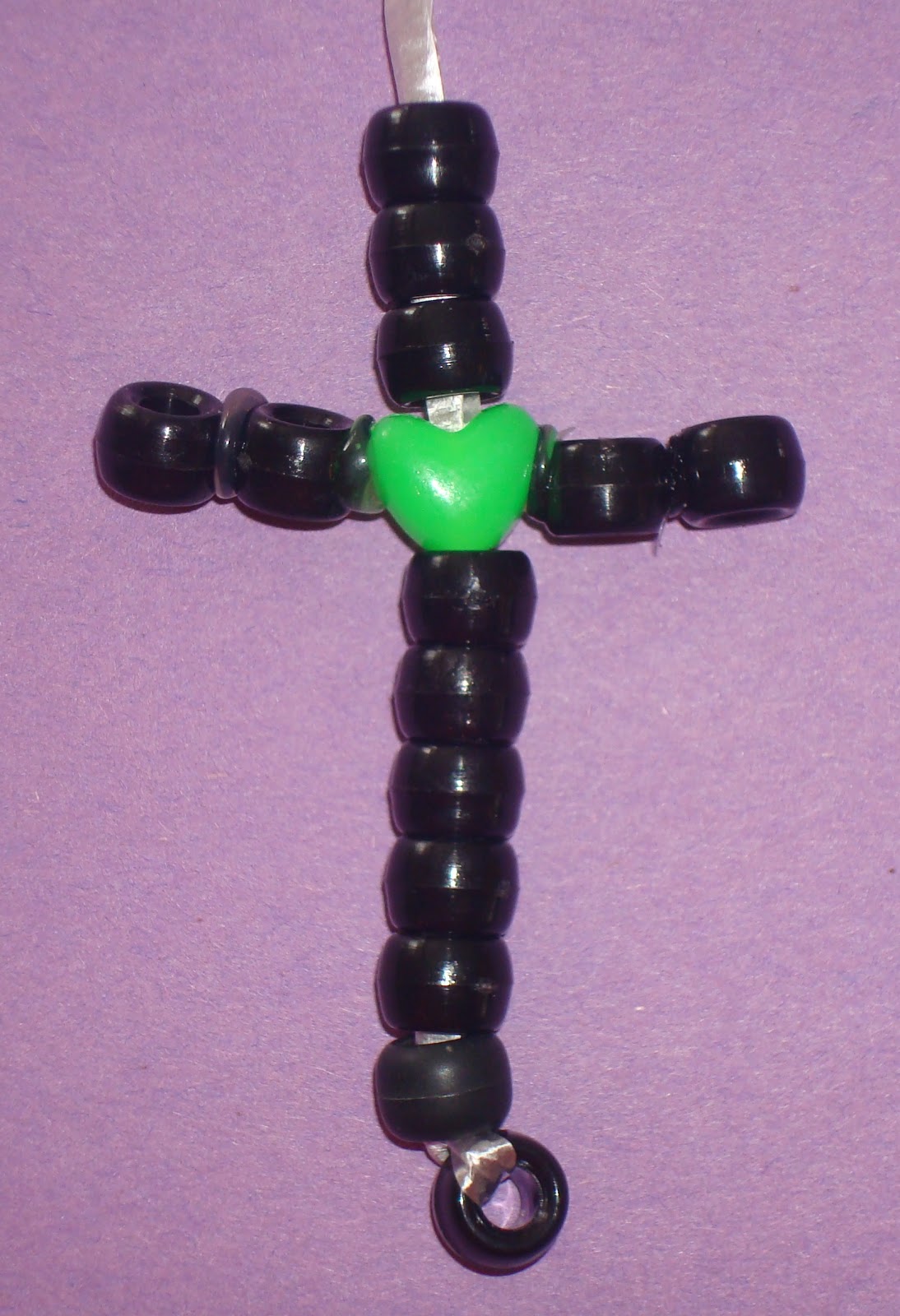 LoveNLoot Simple Cross Necklace