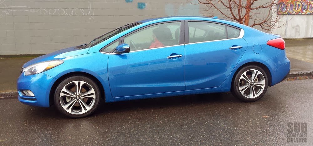 2014 Kia Forte EX review - side picture