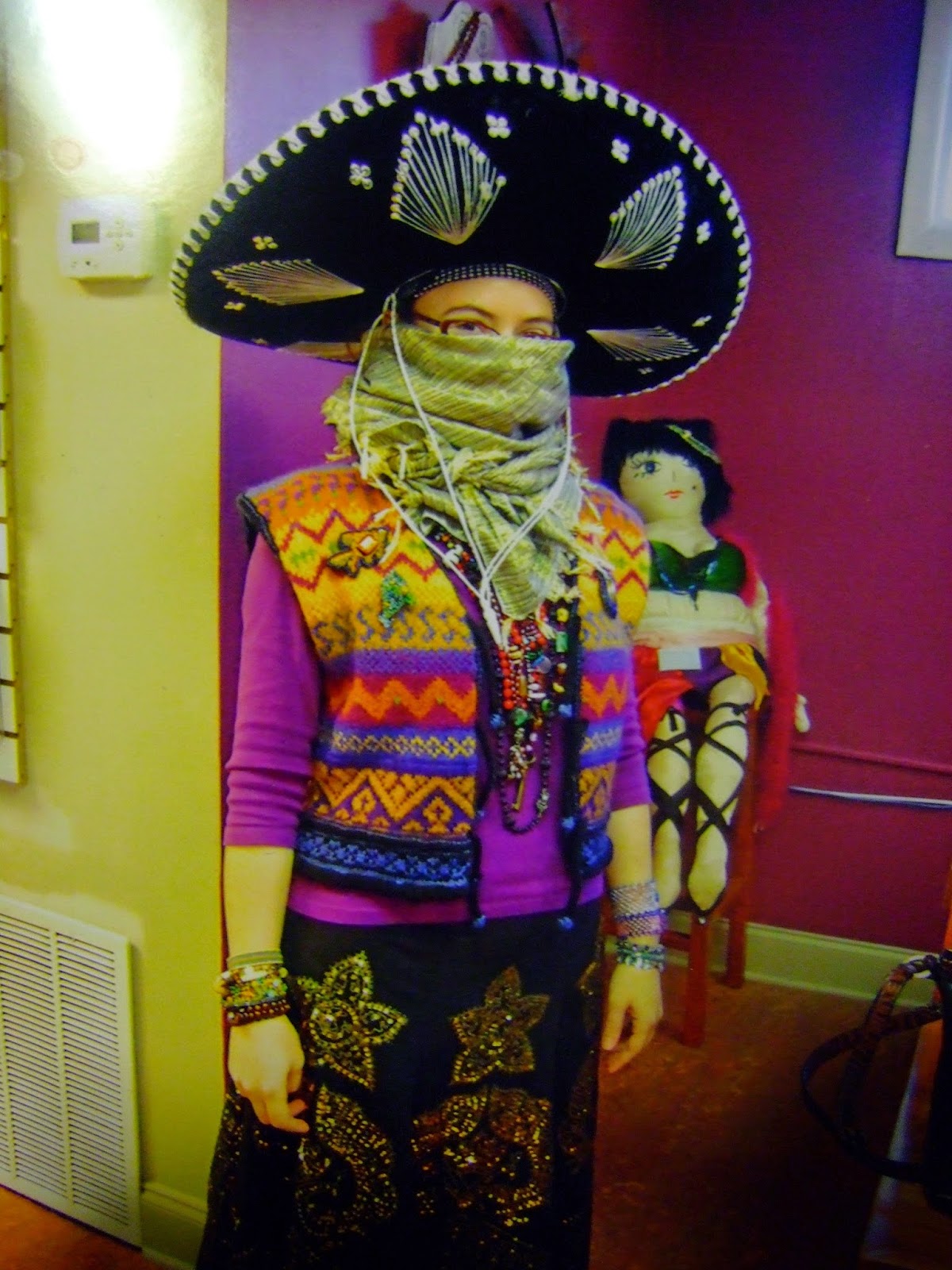 Art Jewelry Elements An Introduction