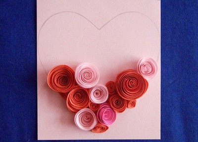 [Image: lam_thiep_hoa_hong_hinh_trai_tim_3.jpg]