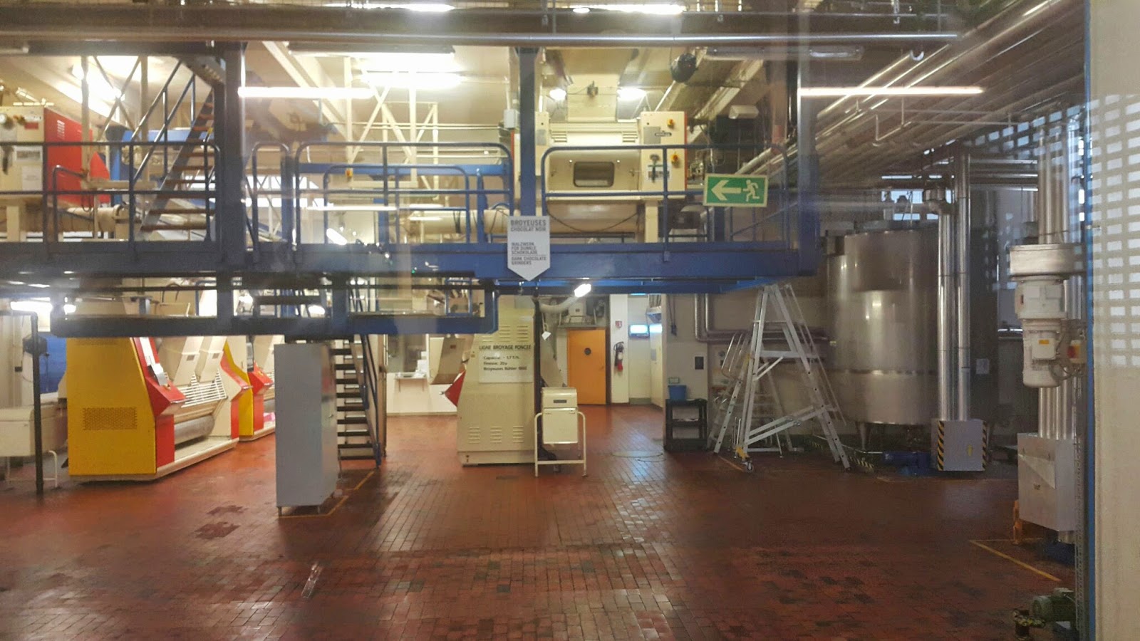 ANALI KIZLI İSVİÇRE Ev Bezgini