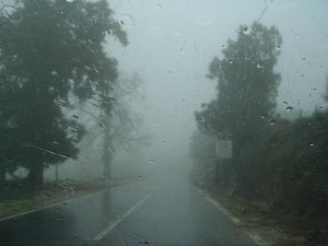 Mau tempo provoca estragos