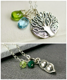 Family Tree Necklace Silver Pea 