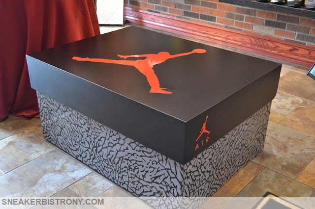 SNEAKER BISTRO Streetwear Served w Class Custom Jordan SNEAKER BISTRO Streetwear Served w Class Custom Jordan