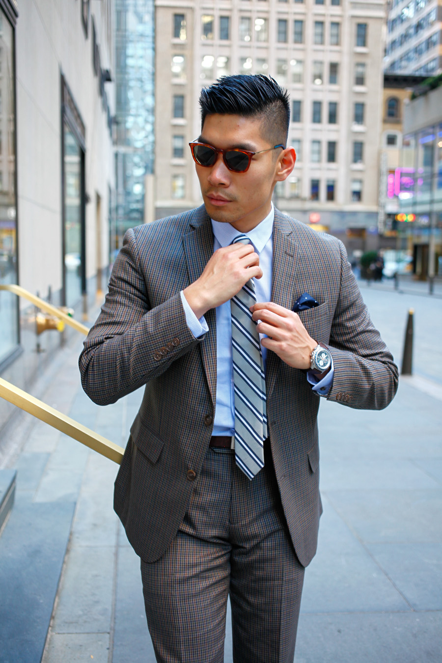 Levitate Style, Bar III, Suit & Tie, Menswear, Olive Three-Piece Suit, Pattern Mixing, Leo Chan
