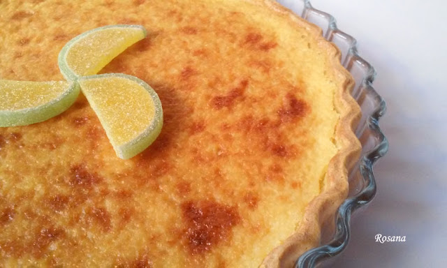 tarta de limon con base de hojaldre