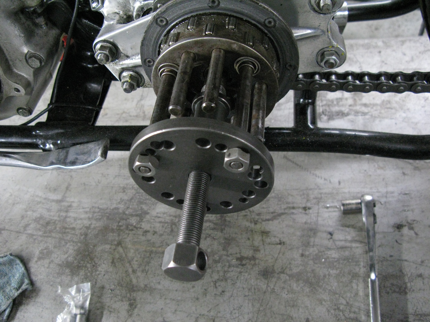 the olde pro Clutch Hub Pulling