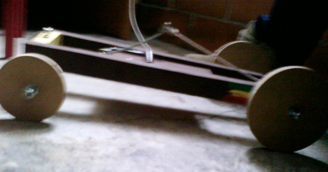 Club de Proyectos: Auto Ratonera