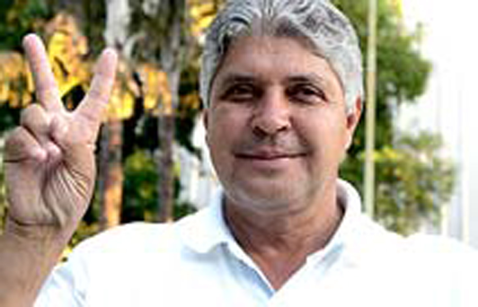 POLÍTICA GOVERNO ALCIDES DEIXOU ROMBO ATÉ NA OVG Blog Iporá Goiás