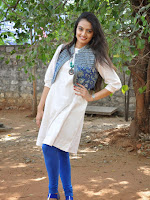 Nikitha Narayan New Glamorous photos-cover-photo