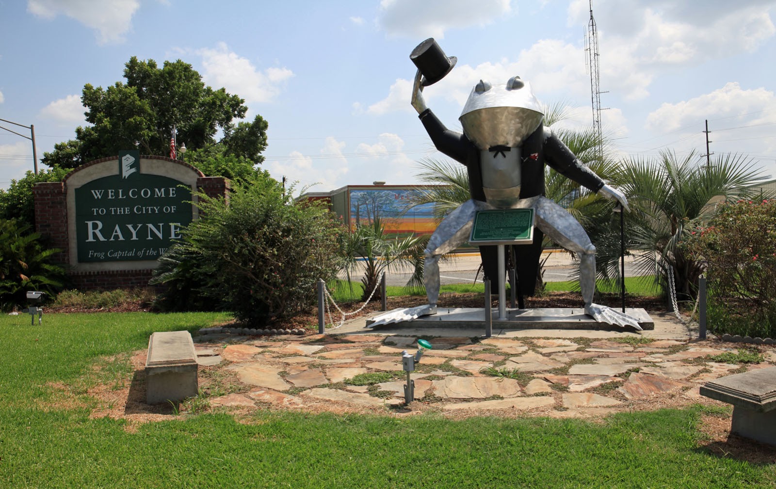 Southern Lagniappe Rayne, Louisiana The Frog Capital of the World