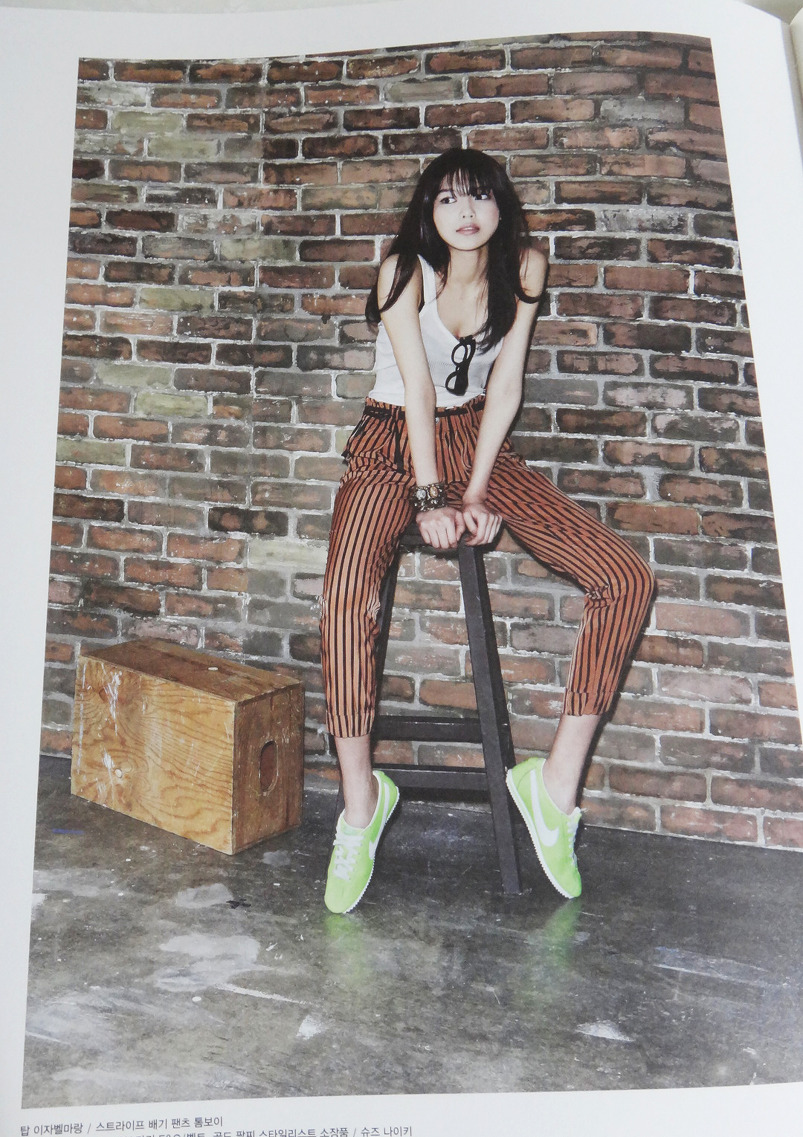 [AD/CF][10-05-2012] SooYoung || OhBoy! May 2012 Issue Snsd+sooyoung+oh+boy+magazine+(11)