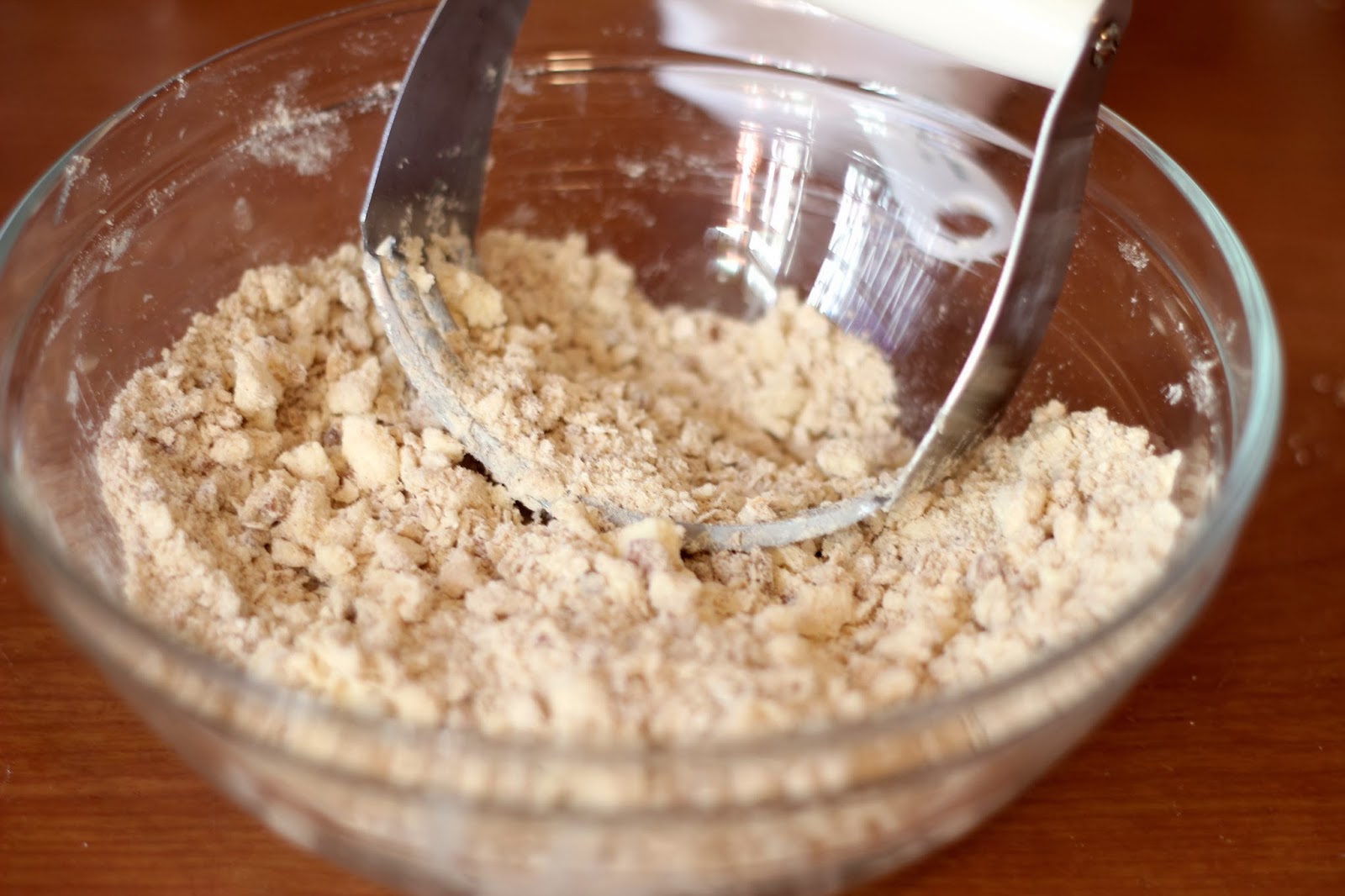 The Kitchen Holiday: Gluten Free Apple Crumb Pie