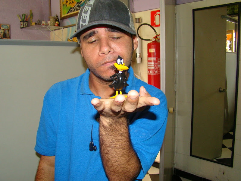 fernandoSHALLBURN - Duckie (Relações Públicas - A Cúpula Tattoo) title=